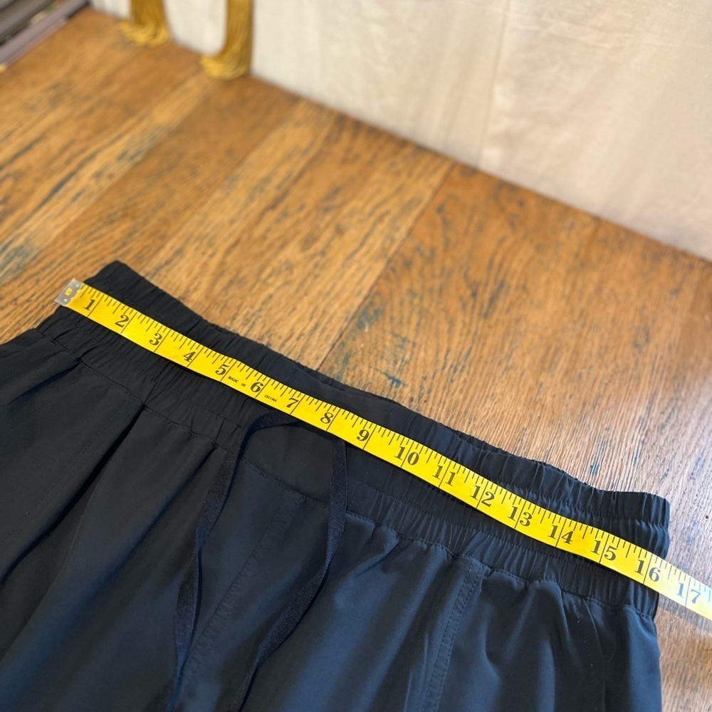 PRANA – BLACK ACTIVE RUCHED PANTS – SIZE L - Picture 8 of 9